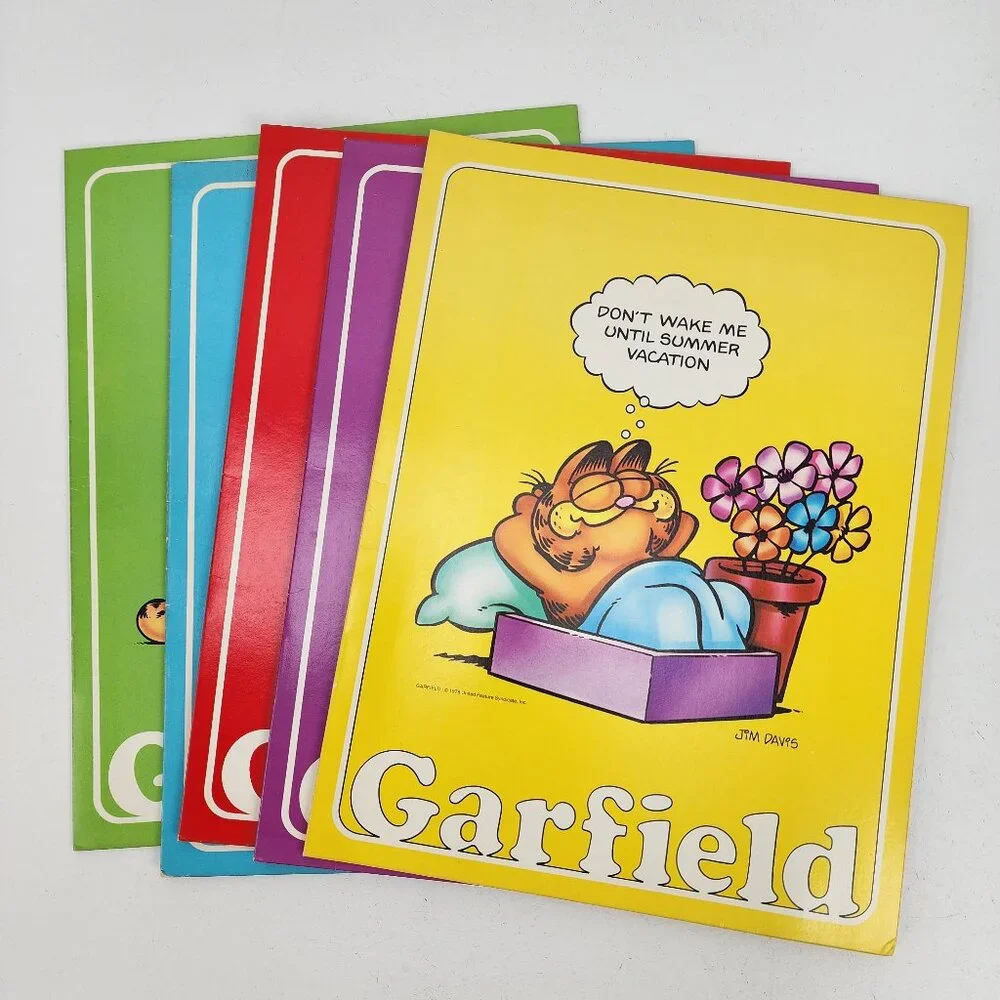 Lot of 5 Vtg 1978 80s Mead Portfolio 3328 Garfield the Cat & Odie Dog Folders